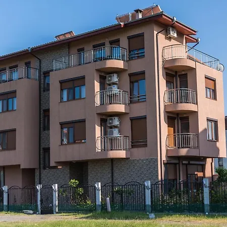Georgievi Приморсько
