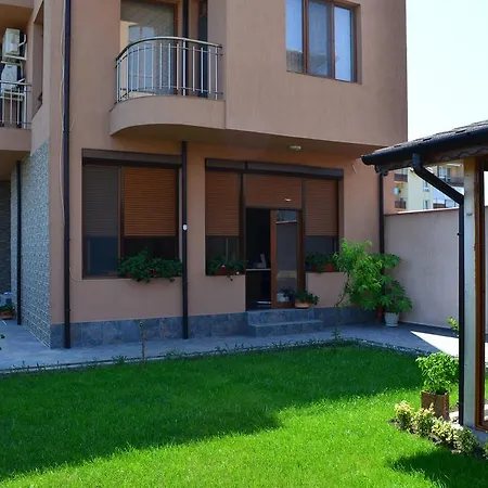 招待所 Georgievi 普里莫尔斯科