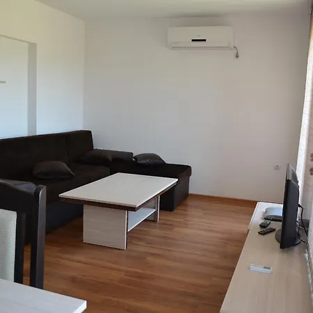 招待所 Georgievi 3*